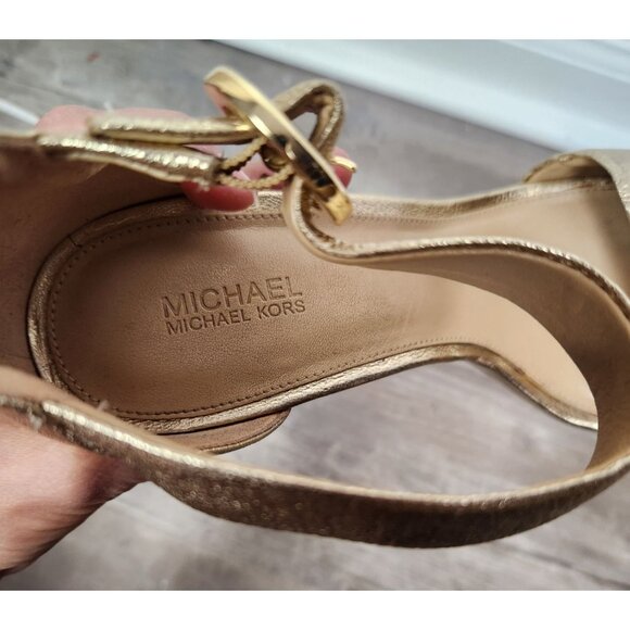 Michael Kors Women's Sz. 9 Gold Leather Wood Wedge Sandals - Picture 5 of 8